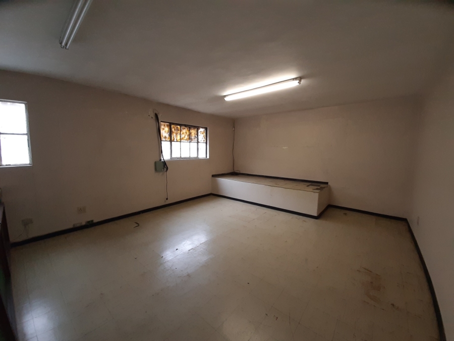 To Let commercial Property for Rent in Greenfields Eastern Cape